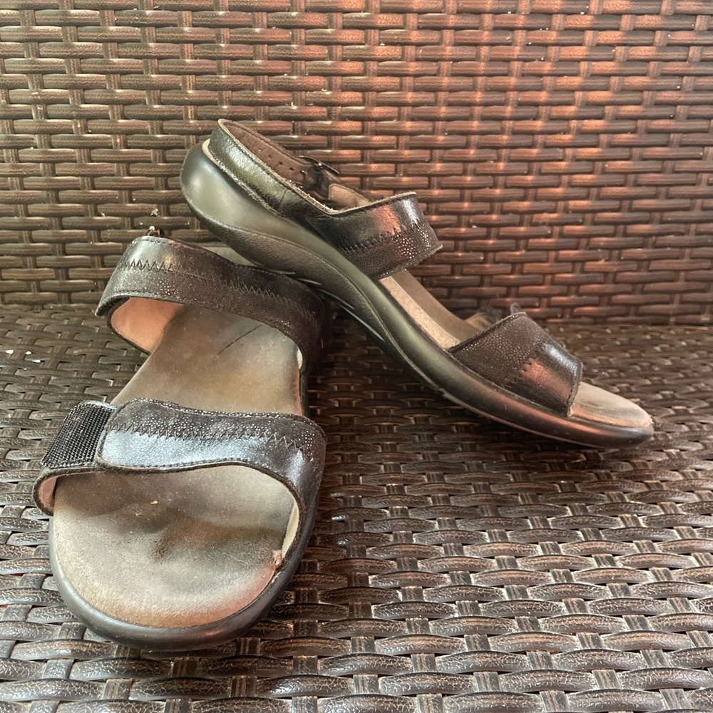 SAS Nudu Brown Strappy Leather Slingback Comfort Sandal Shoes 9.5